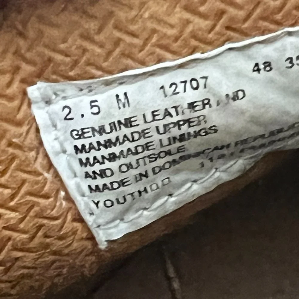 Timberland size 2.5 black 12707 boots